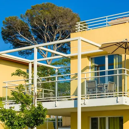 With Terrace & Pool * Six-Fours-les-Plages