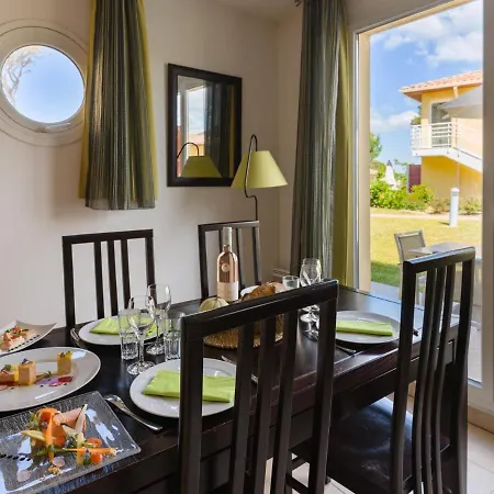 With Terrace & Pool Six-Fours-les-Plages