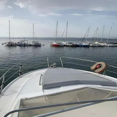 With Terrace & Pool Six-Fours-les-Plages